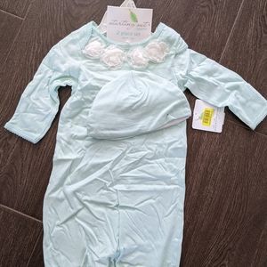 Layette Set - Newborn Gown with Hat, NWT